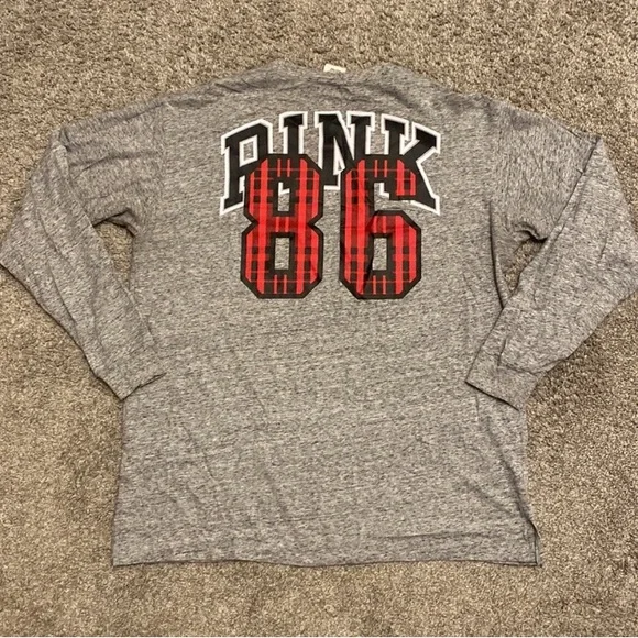 VS Pink Gray Buffalo Print Long Sleeve Size: M - Picture 2 of 5